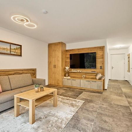 Neues Luxerioes Eingerichtetes Apartment Bock See Dış mekan fotoğraf